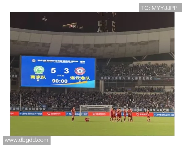 坚韧无锡在激烈对决中奋战至最后时刻点球惜败南通展现不屈精神与荣誉感